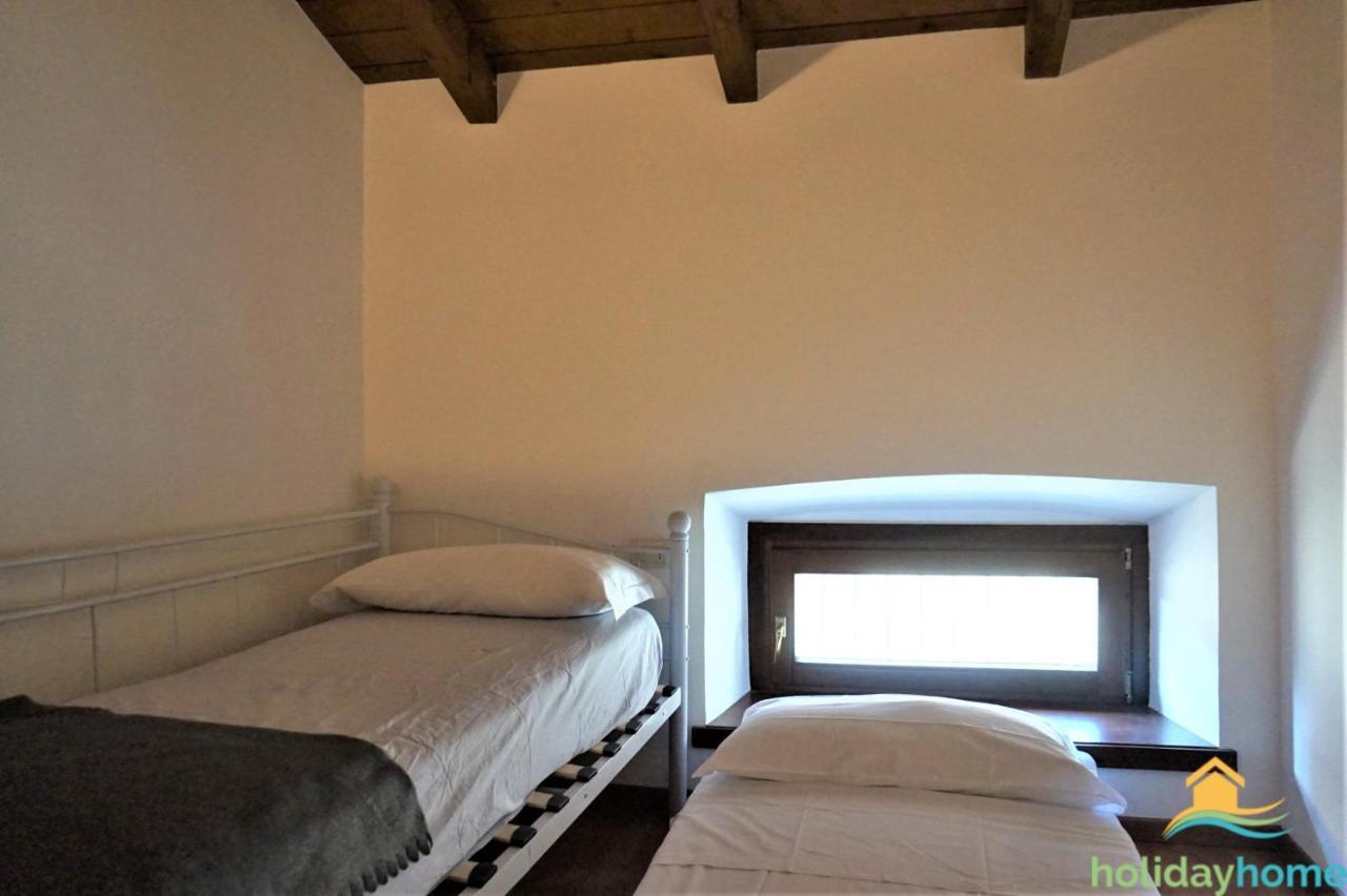 Loft Martini Apartment ริวาเดลการ์ดา ภายนอก รูปภาพ