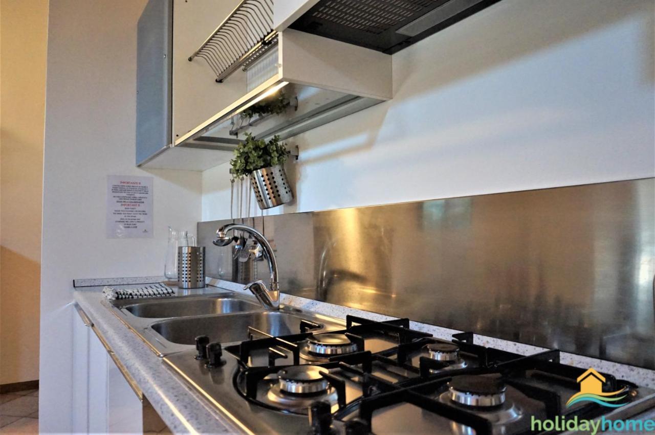 Loft Martini Apartment ริวาเดลการ์ดา ภายนอก รูปภาพ