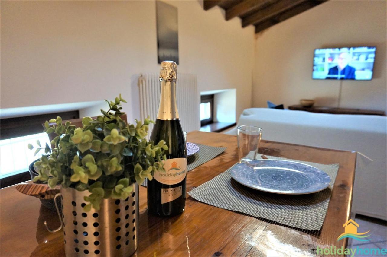 Loft Martini Apartment ริวาเดลการ์ดา ภายนอก รูปภาพ