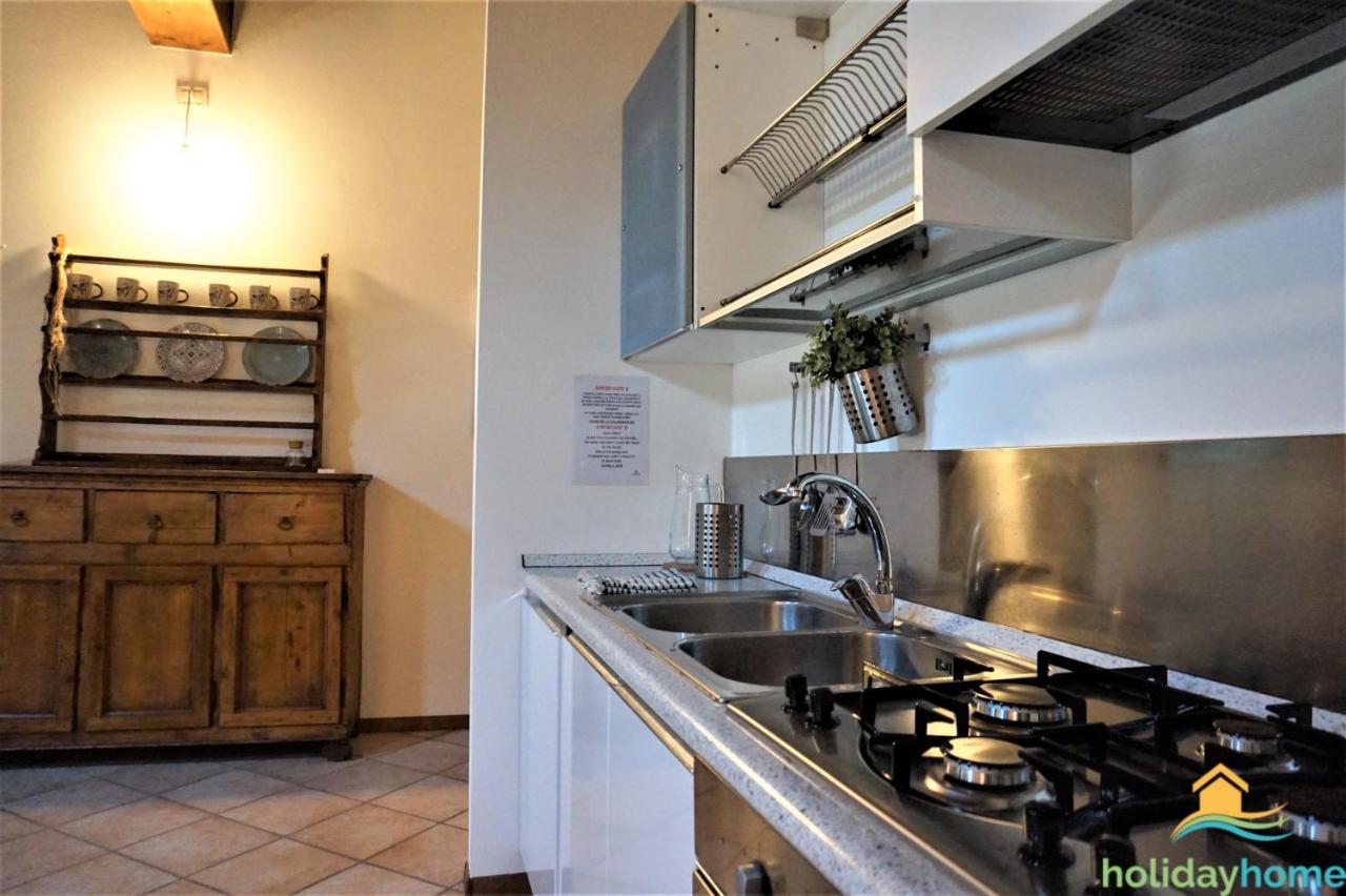 Loft Martini Apartment ริวาเดลการ์ดา ภายนอก รูปภาพ